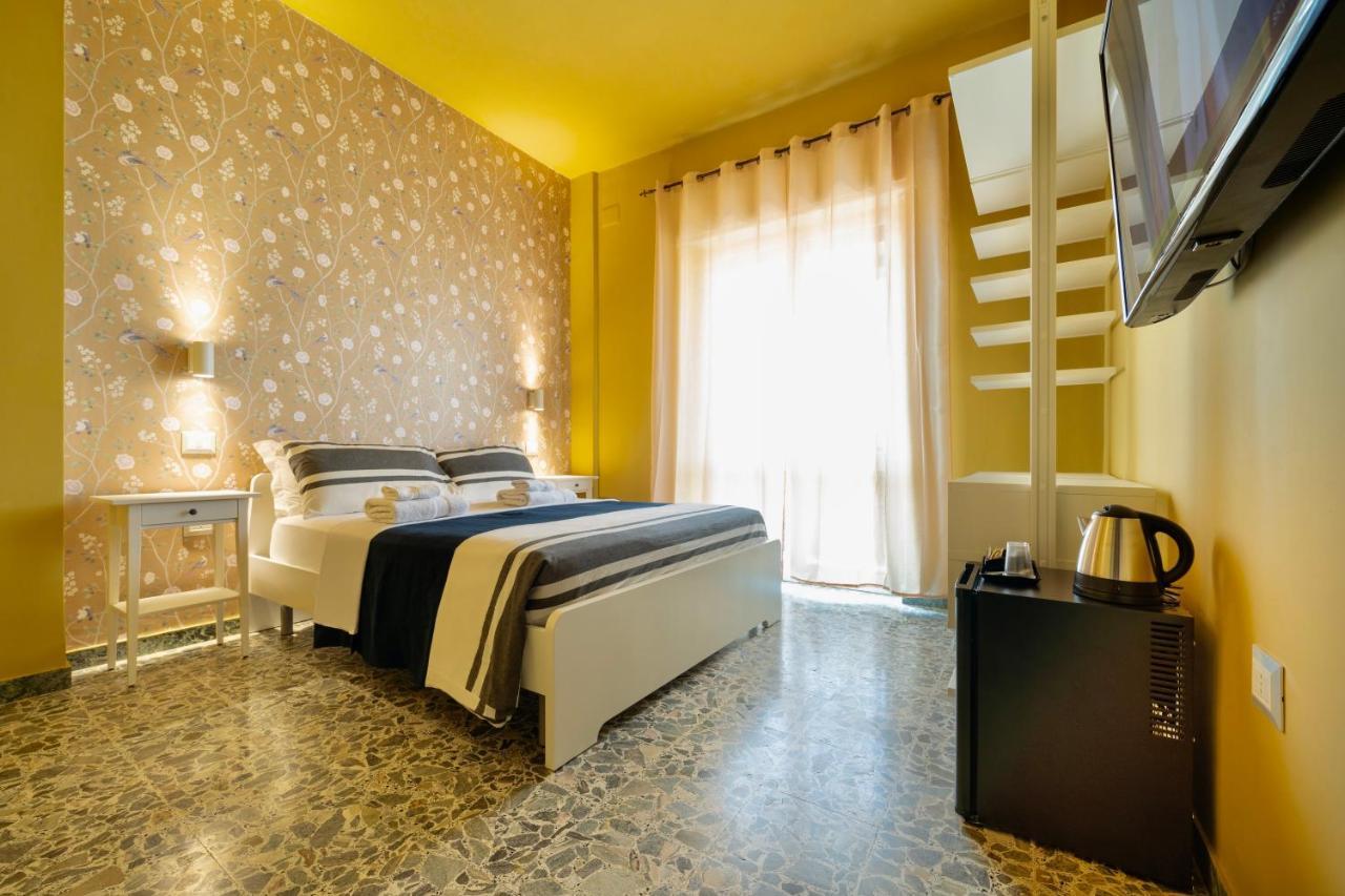 Boutique Rooms Carbonazzi 17 Cagliari Exterior foto